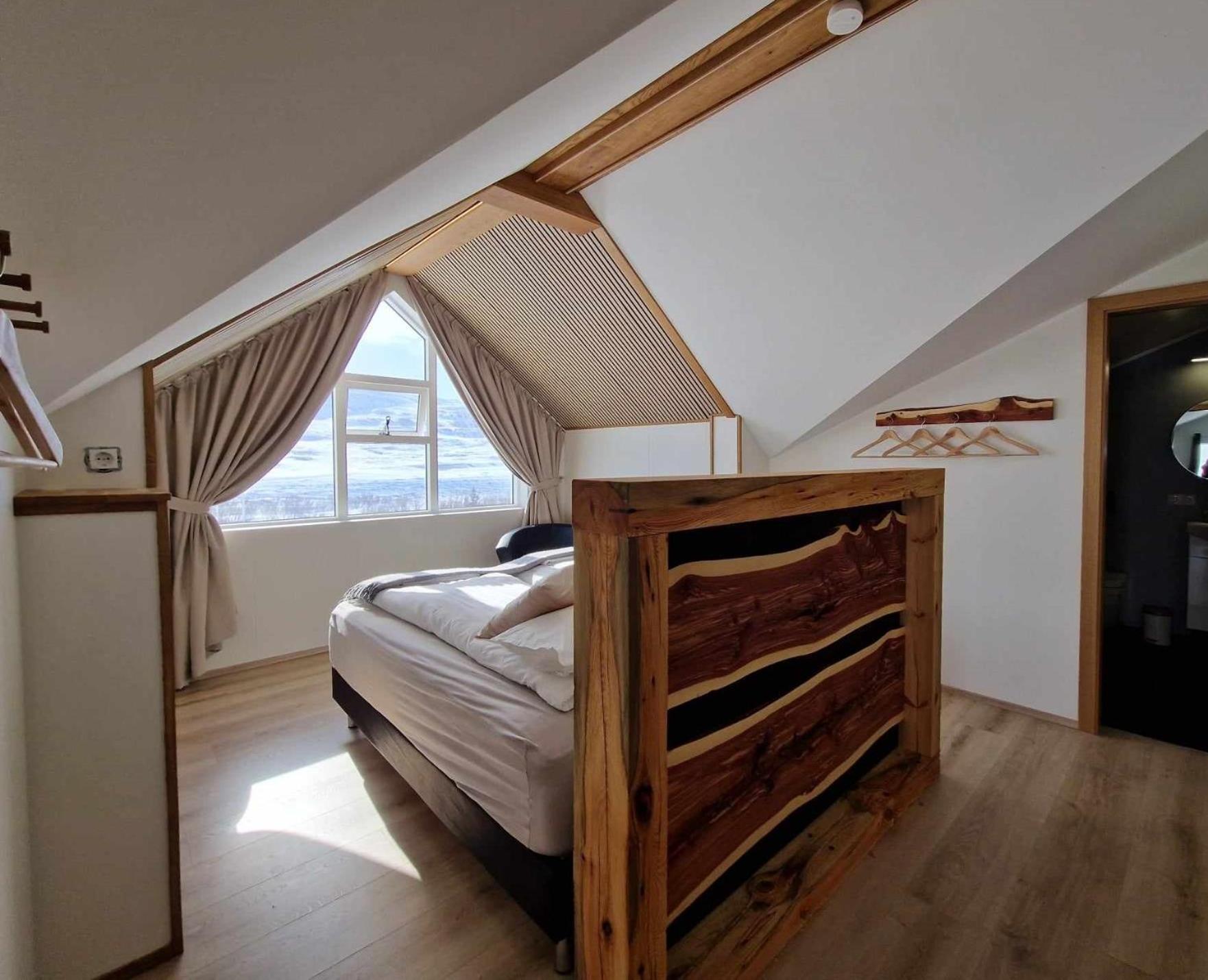 Svansholl Apartments Kaldrananes ภายนอก รูปภาพ